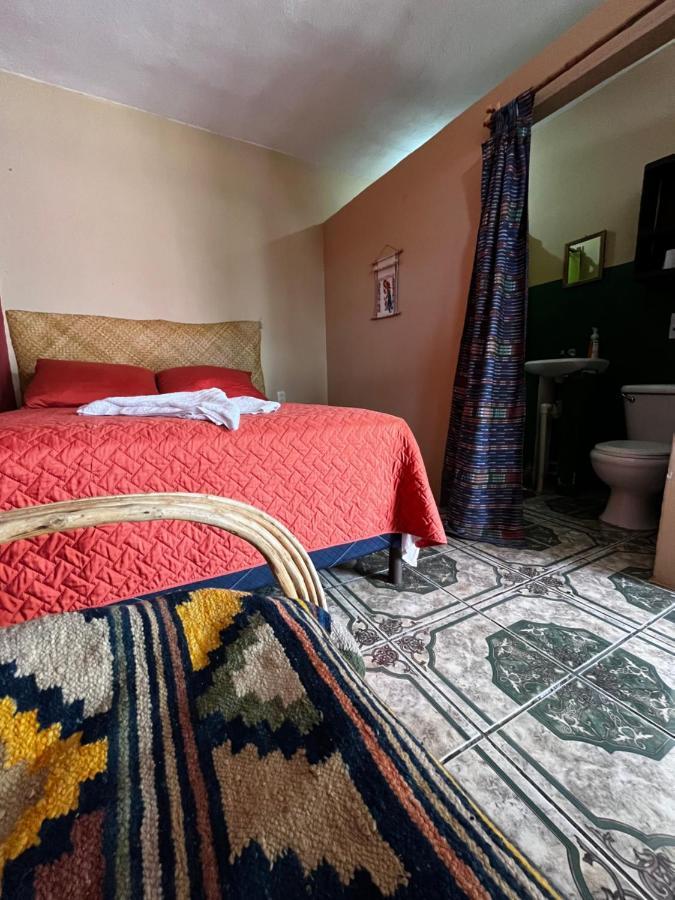 Kawoq Guesthouse San Pedro La Laguna Εξωτερικό φωτογραφία